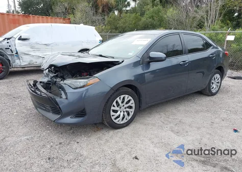 2019 Toyota Corolla Le z USA, uszkodzony, nr VIN 5YFBURHE6KP857322